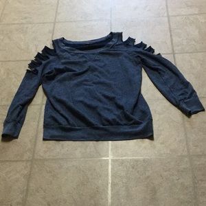 Cut out sleeve Sweatshirt